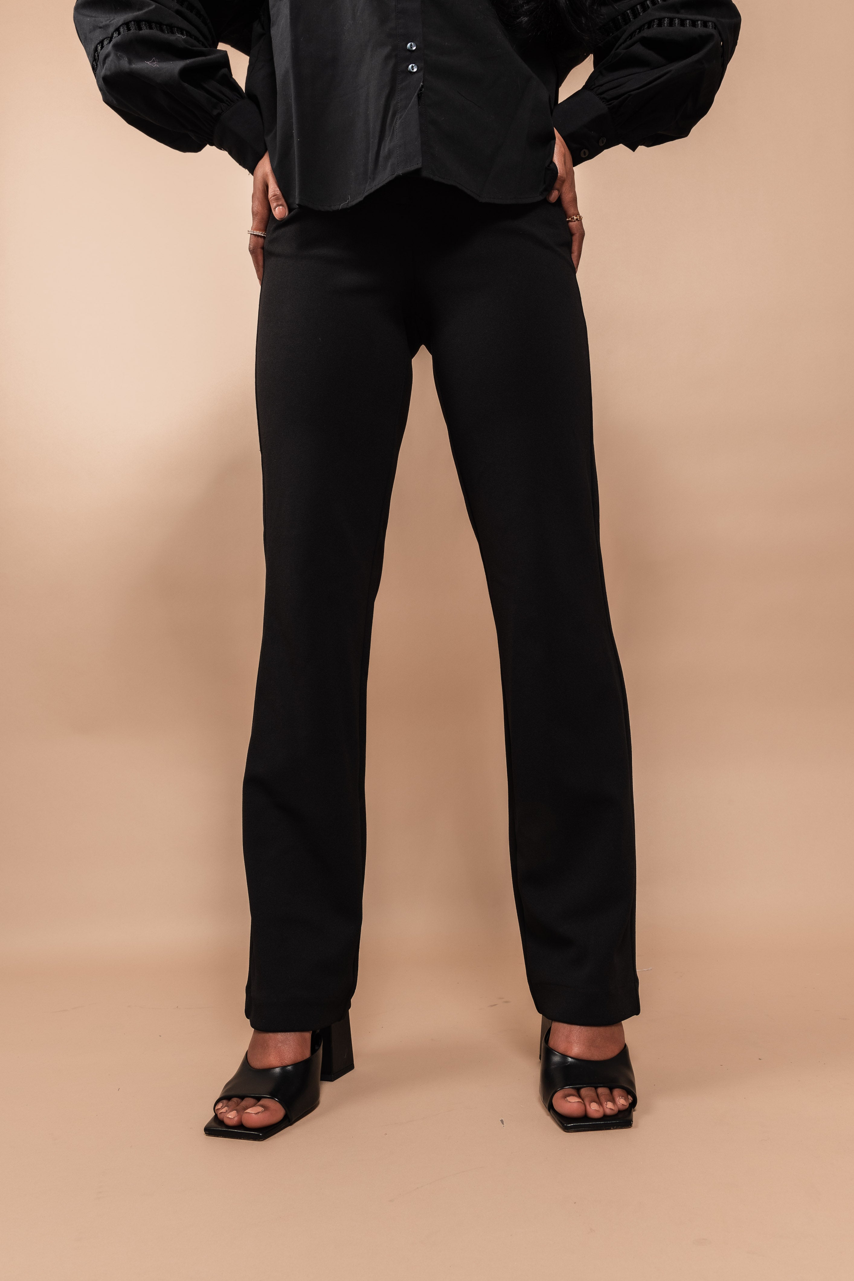 VMZAMIRA Trousers - Black